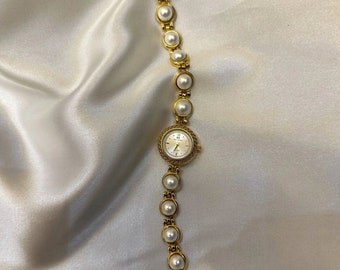 Elise Pearl Watch, piccolo orologio d'oro, orologio minimalista, orologio d'oro placcato 14k, regalo moglie, piccolo orologio, regalo mamma, orologio stile vintage, regalo