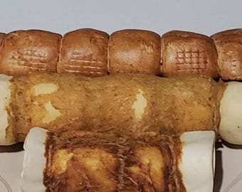 6" or 12" beef cheek rolls from grass fed, free-range hormone-free cattle, Natural single ingredient dog chews, Rawhide free dog treats