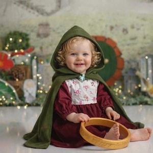 Toddler Medieval Woodland with Cloak - Hobbit Inspired Girl Outfit - Flower Girl Wedding Dress