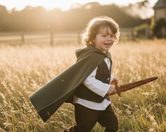 Toddler Medieval Suit for Boys - Ring Bearer Baby Outfit - Green Cloak - Halloween Costume