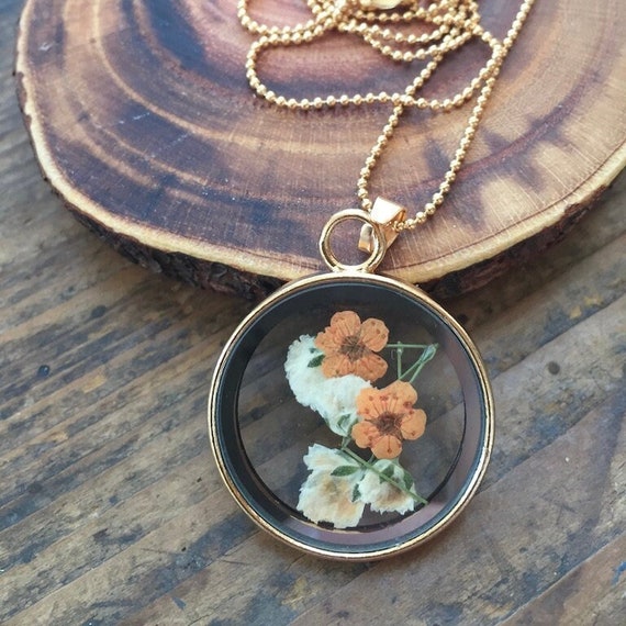 Dried flower locket best sale