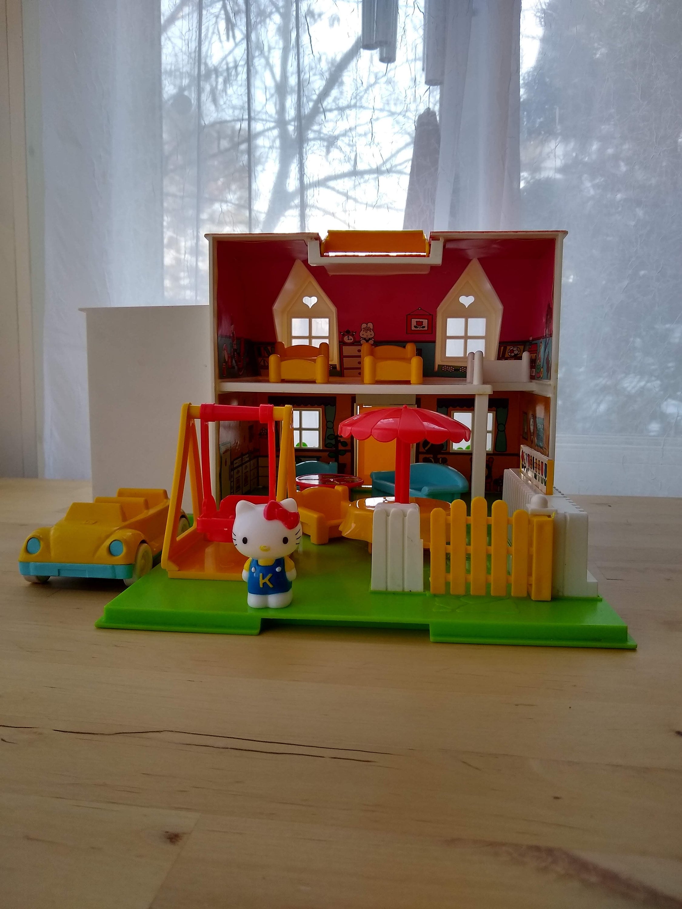 Vintage Sanrio 1984 Hello Kitty House Playset- Incomplete Playset