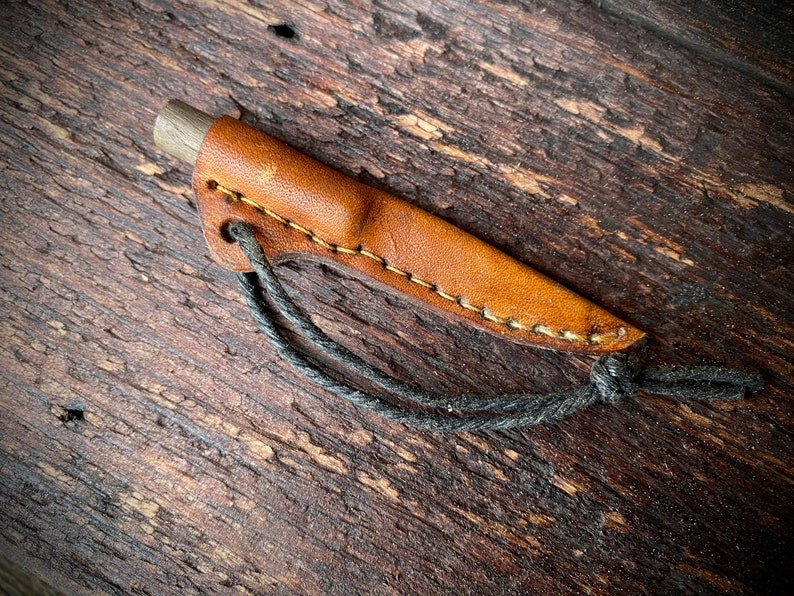 Cuchillo pequeño hecho a mano cuello cuchillo de bolsillo Viking Rus recreación 144 imagen 4