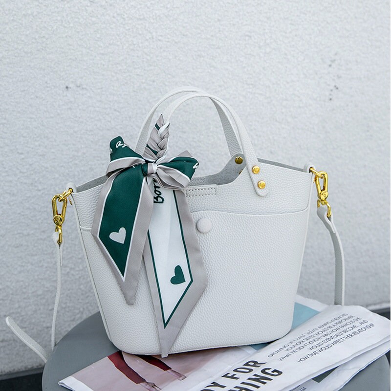 French Niche Design Vegetable Basket Bag Shoulder Portable Fashion