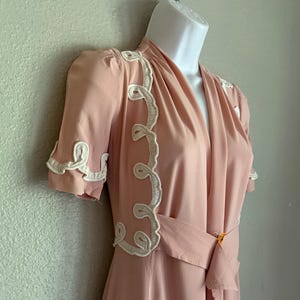 Vintage Saybury Dressing Gown - Etsy
