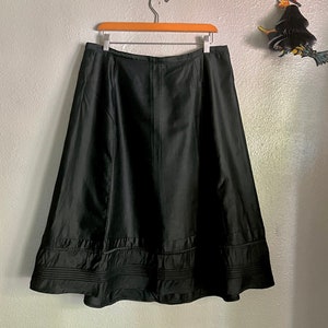 Vintage Edwardian Black Cotton Sateen Skirt Petticoat, Vintage Plus Size, Waist 36