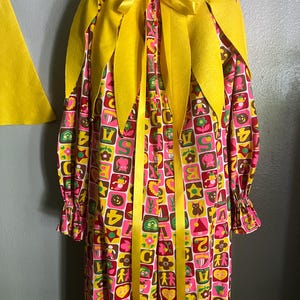 Vintage Halloween Costume, Vintage Cotton Harlequin Clown Costume w/ Neck Ruffle & Hat, Adult M-L