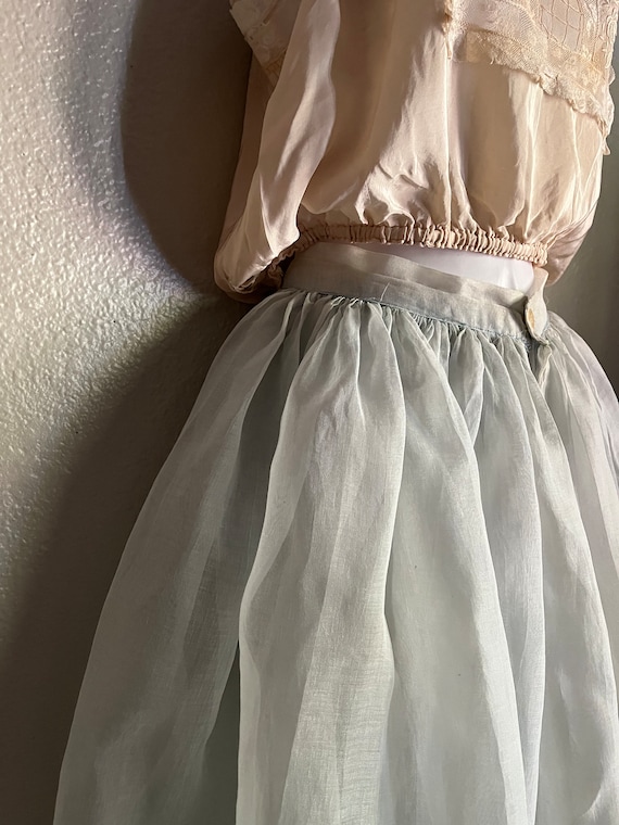 Vintage 1930’s Cotton Organdy Summer Skirt, Pale … - image 3