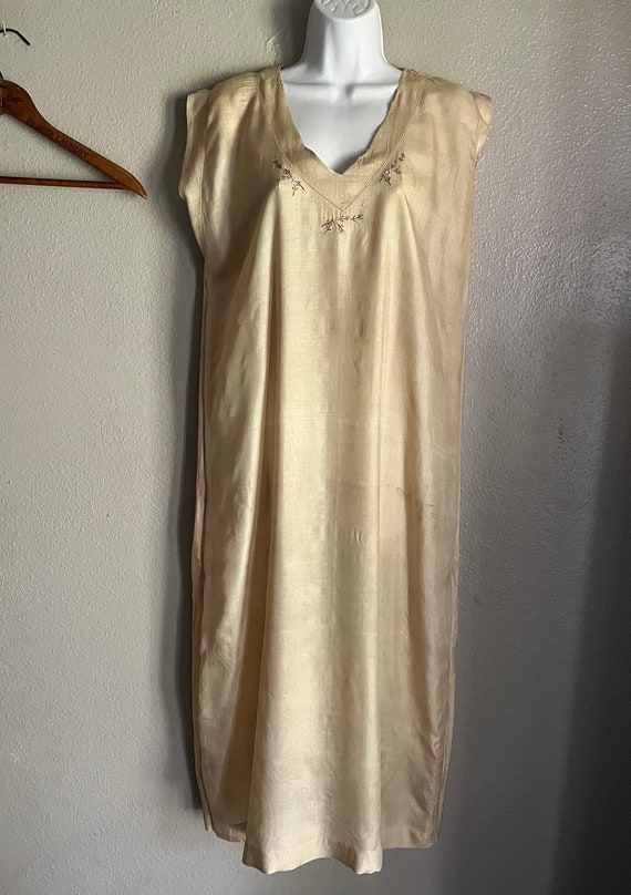 Vintage 1920’s Silk Pongee Nightgown, Embroidered 