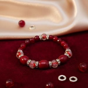 Rotes Jade Armband mit Lampwork Glas & Achat Edelstein Perlen - Handgefertigtes Schmuck Geschenk für Frauen