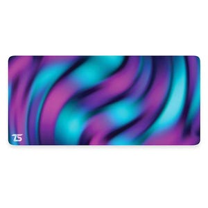 Puede incluir: Un ratón de ordenador con un diseño abstracto morado y azul y un logotipo "TS" blanco en la esquina inferior izquierda.