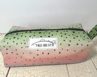 Regenboogforelzakje met rits: handgemaakte katoenen reisorganizer