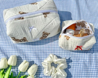 trousse de toilette en double gaze de coton imprimé ours / trousse de maquillage en coton ours/ trousse rangement bébé