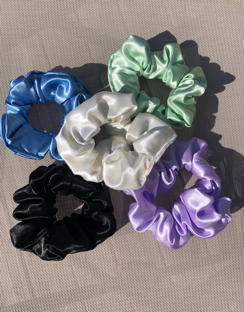 High-end satin scrunchie / srunchies image 9