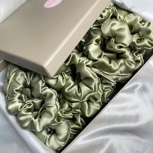 Satin Scrunchie Set/Bridesmaid Scrunchie/Choice of Color Scrunchie Pack