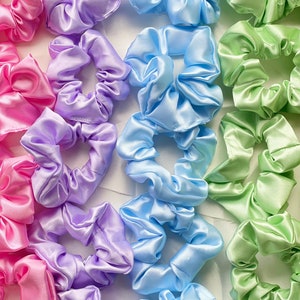 High-end satin scrunchie / srunchies image 4