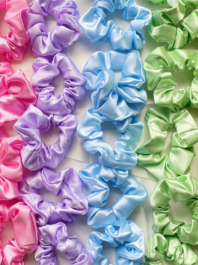 High-end satin scrunchie / srunchies image 4