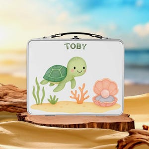 Lunchbox con manico, in metallo, stile retrò, personalizzato per bambini, con tartaruga e ostrica, nella tonalità del mare. Borsa per il pranzo della scuola. 3 colori a scelta.