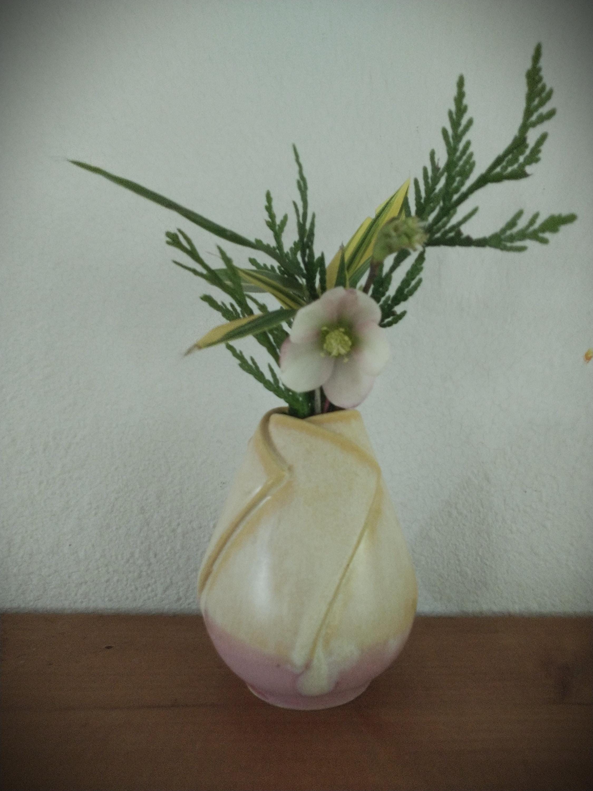 Handmade Bud Vase, Porcelain Cut and Fold Flower Vase - Etsy