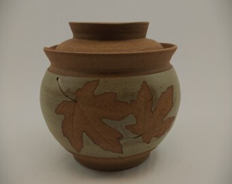 Eight Cup Fermentation Crock or Onggi, Unglazed Wild Ferment Jar with Water Seal Lid for Kimchee, Sauerkraut, or Salsa