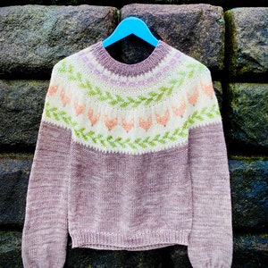 Fox Sweater Knitting Pattern for women, colorwork knitting - PDF download - My Foxes for Felix