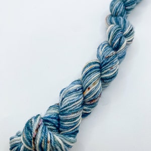 Madelinetosh Twist Light mini skein, hand dyed superwash merino wool, fingering weight yarn, sock yarn, one sock mini skein in Annabel Lee