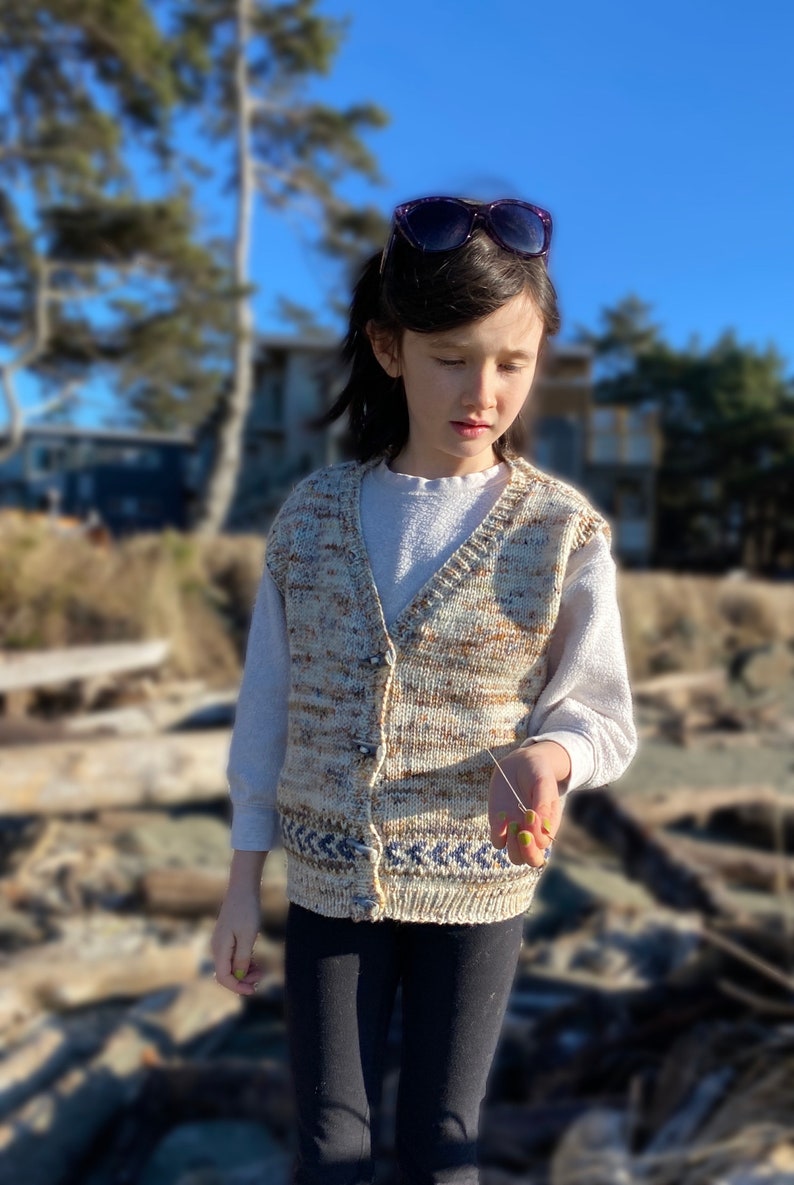 Sweater Vest Knit Pattern for children PDF download simple colorwork knitting image 9