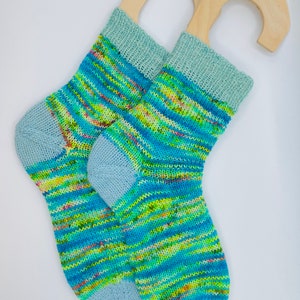 Basic sock knitting pattern to make socks from a tube, knitting instructions for finishing socks  - PDF download