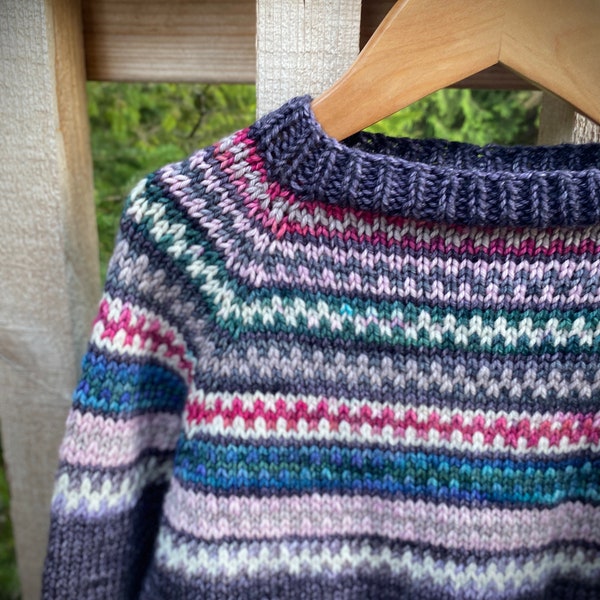 Stashbuster sweater knitting pattern for women - PDF download - Scrappy Raglan