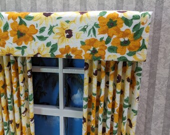Flower Patch Gold Print Dollhouse Curtain 1:12 Scale