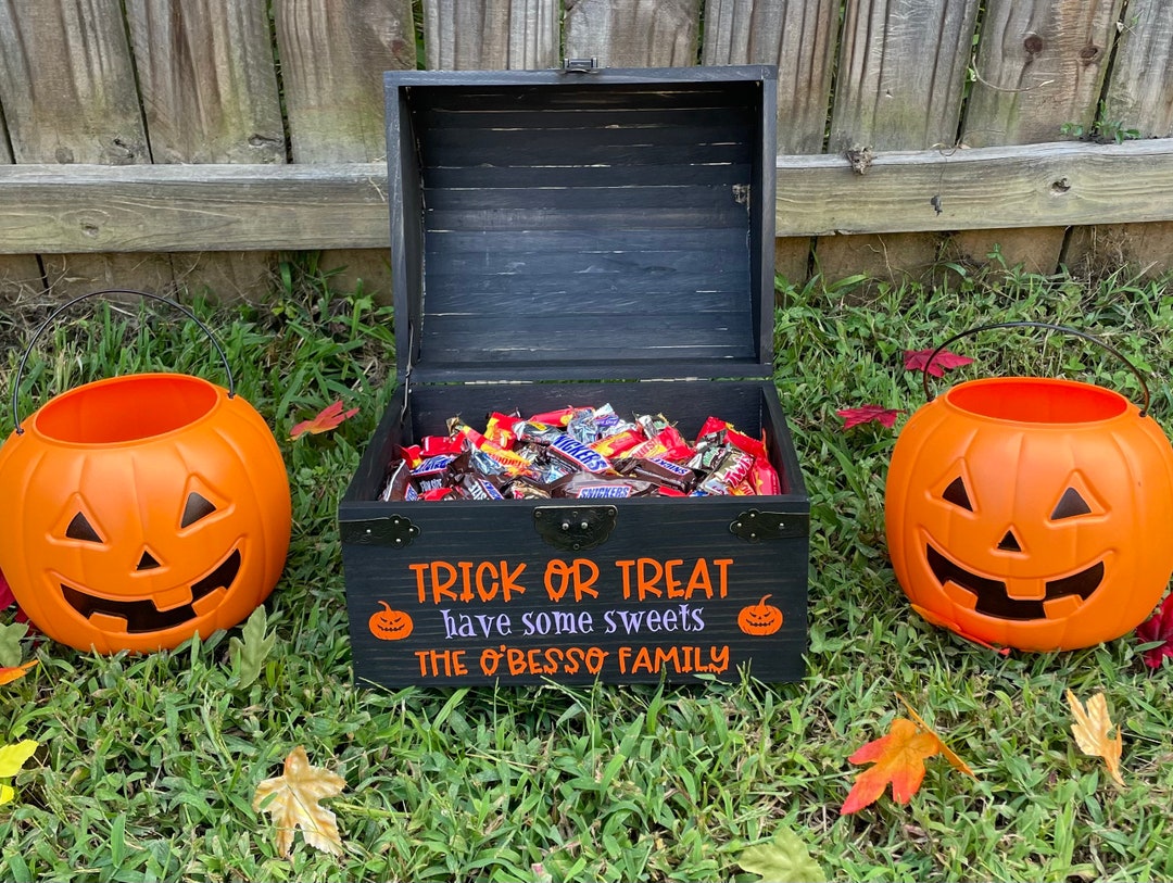 Halloween Treat Bag Box Halloween Candy Bowl Trick or Treat Sign Custom