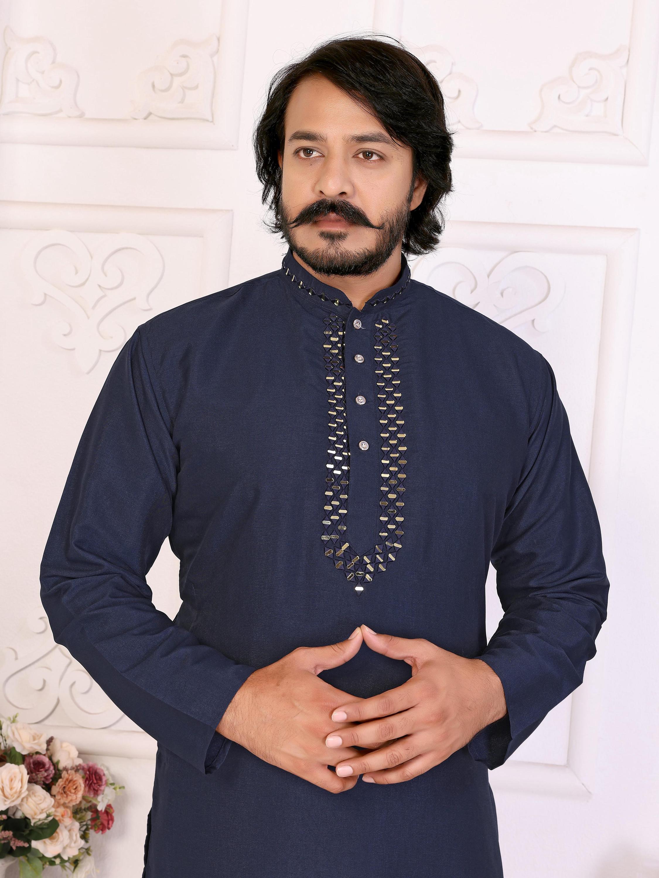 ネイビーブルーのドーラシルクサリーとミラーワーククルタセット