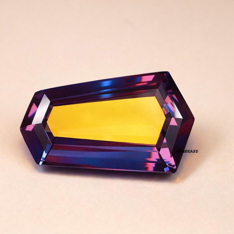 Flawless Natural Alexandrite Color Change 62.95CT Gemstone Fancy Cut ...
