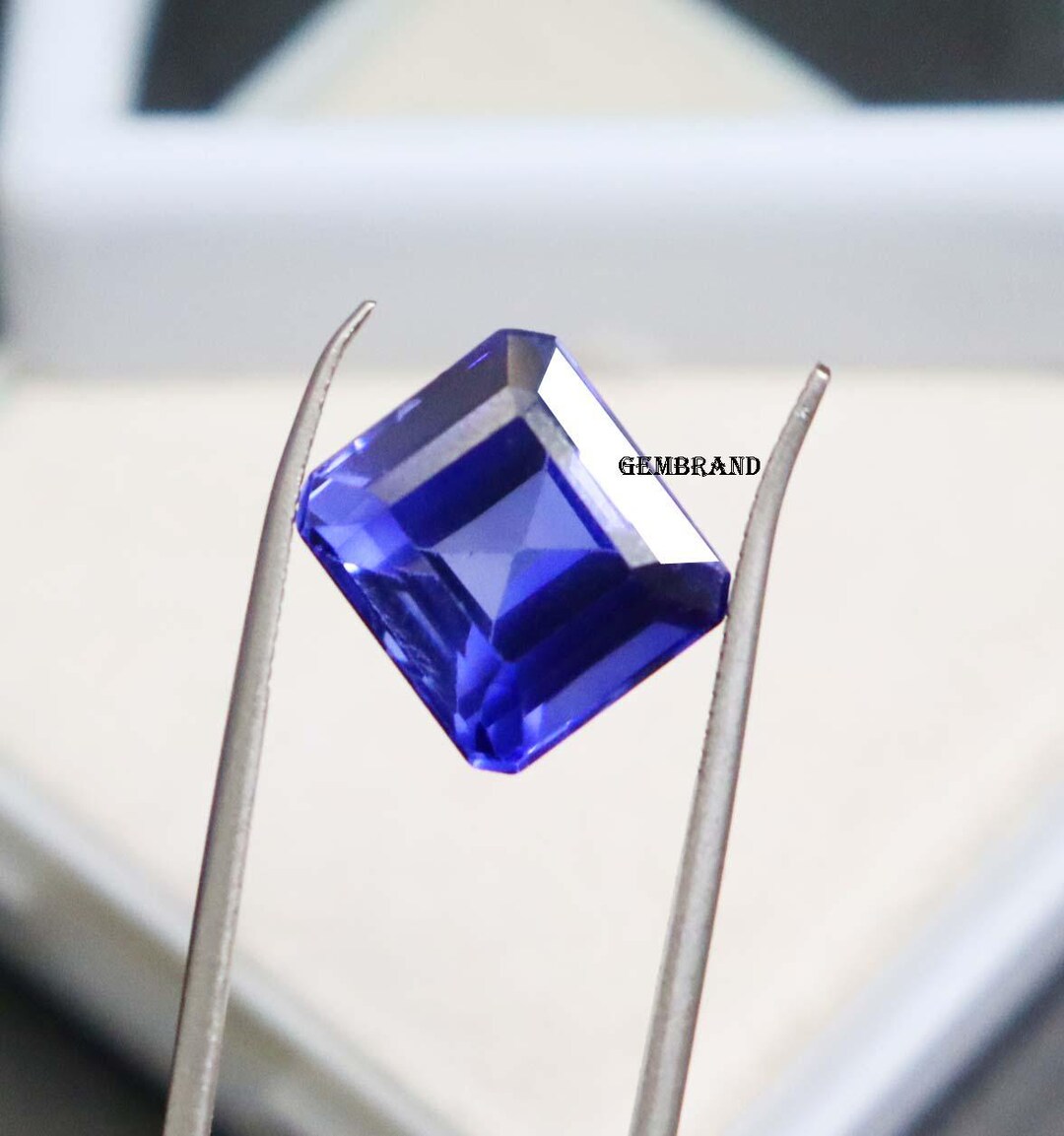 天然ブルーサファイア ラディアントカット ルース 宝石: 9.15 CT