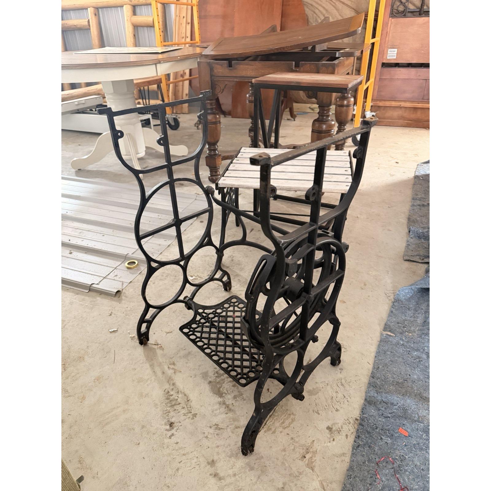 Antique sewing machine table - Etsy 日本