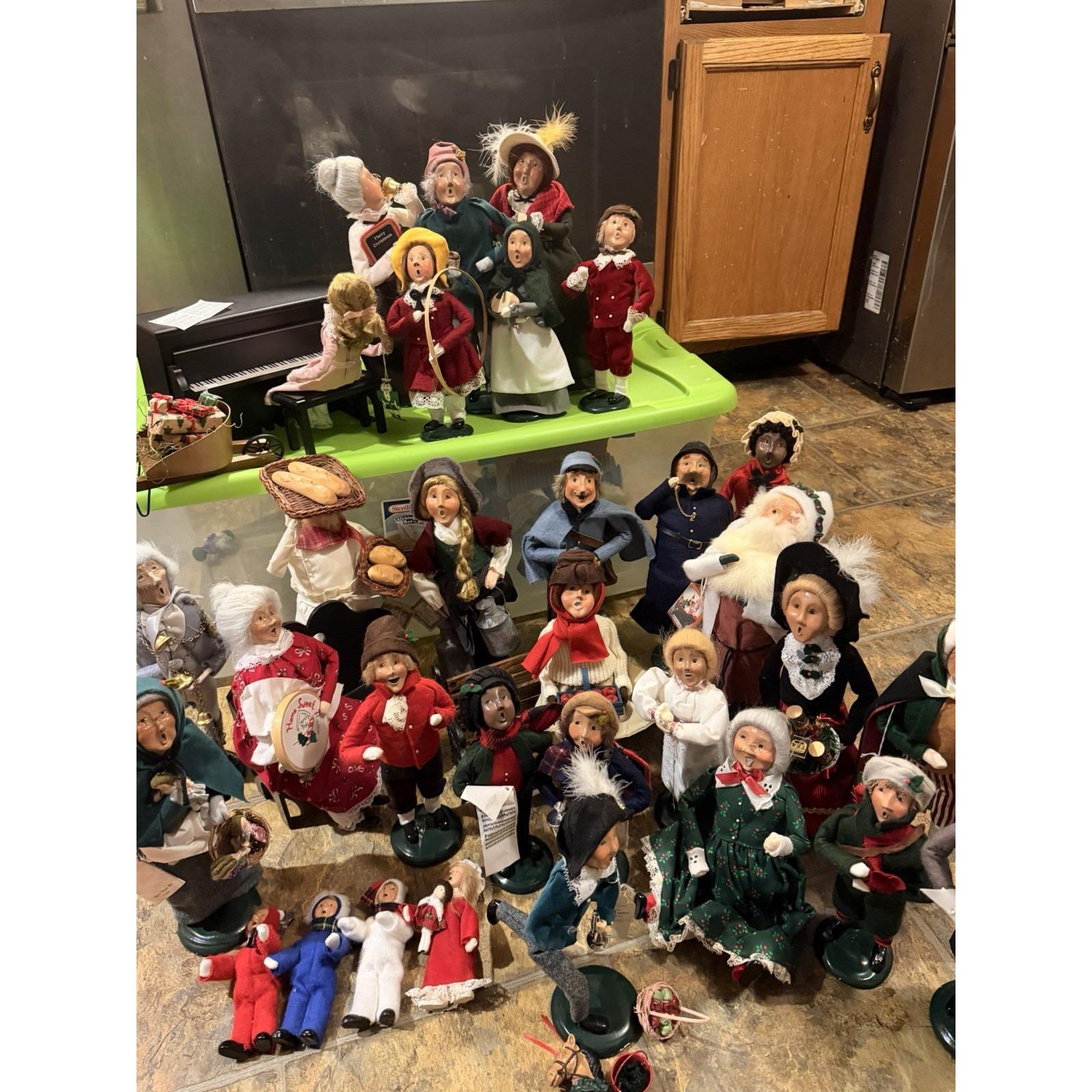 Byers Choice the Carolers - Etsy