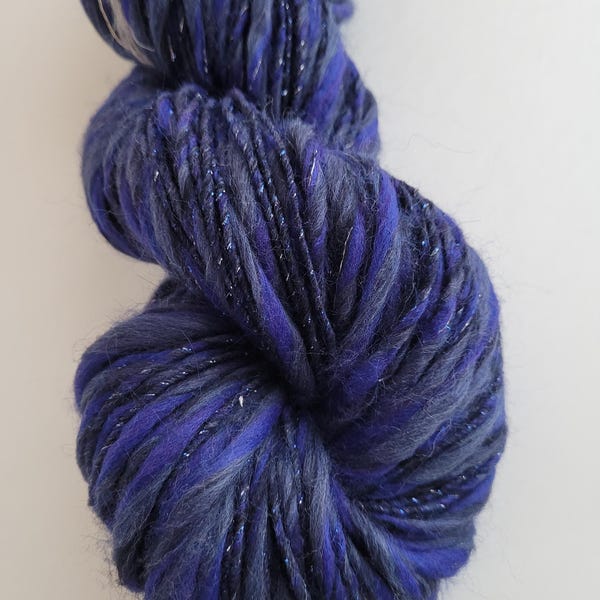 Thick italian merino wool yarns for hand knitting,100gr/197 yd (180m).-Blue Velvet