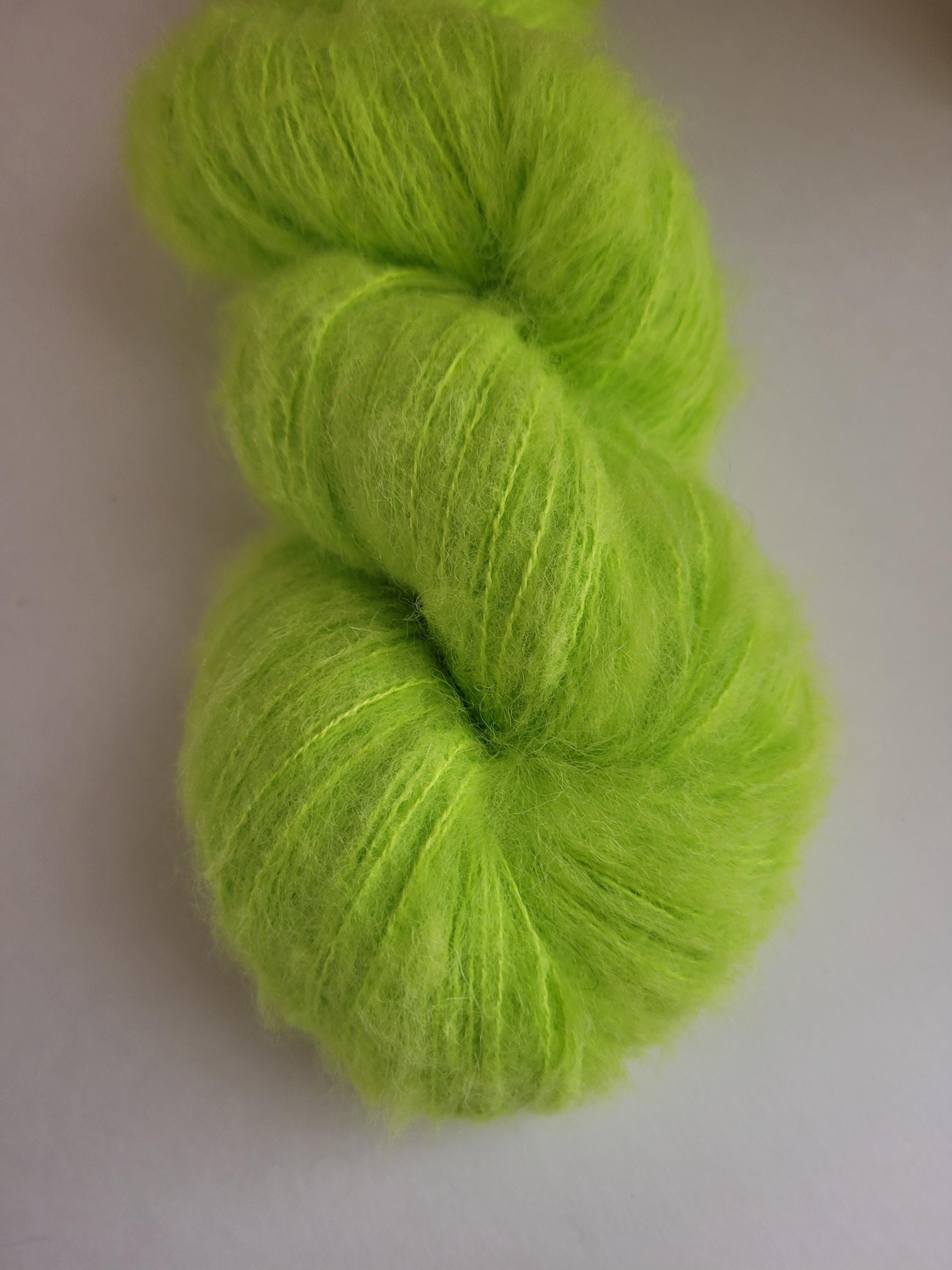 NEW Green (Emerald) Bonnet Hat Mohair 80% Silk 20% Premium Italian Yarn Women main image 2