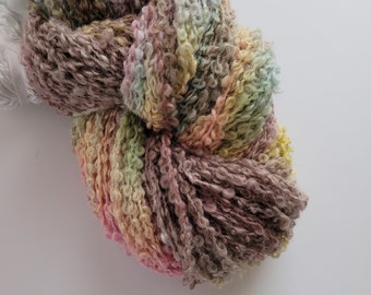Taupe -Boucle Hand-dyed Yarn, bulky Boucle yarn, light and full of loops, Alpaca yarn, 100% Wool yarn 100gr
