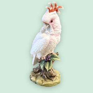 Andrea by Sadek Cockatoo Statue, White Crested Cockatiel Shelf Decor Chinoiserie