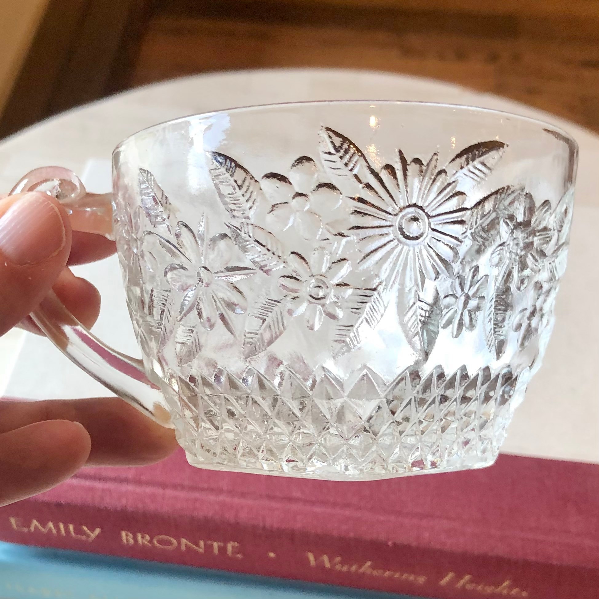 Home Decor Great Gift Kitchen Dining Serving Vintage Depression Glass 1930s Indiana Glass Pineapple Floral Serving Bowl Clear Crystal Home Decor Great Gift Kitchen Dining Serving Vintage Depression Glass 1930s Indiana Glass Pineapple Floral Serving Bowl Clear Crystal