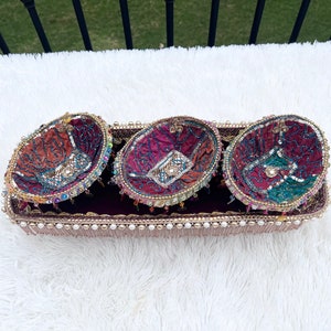 3 Piece Decorative Tray with Base, Colorful Wedding Trays, Nikkah Thaals, Indian Wedding Tray, Indian Wedding Decor, Sweets/Dry Fruit Tray
