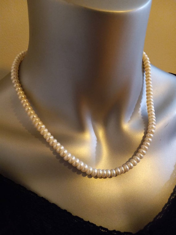 Cultured Freshwater Pearl Necklace 14k Gold-filled Cultured Freshwater Pearl Necklace 14k Gold-filled