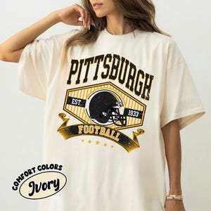 Pittsburgh Football Comfort Colors T-Shirt, Vintage Unisex Pittsburgh Crewneck, Gift for Football Fan, Oversized Pittsburgh T-Shirt