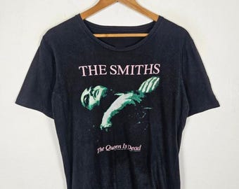The Smiths Shirt, Comfort Colors Premium-Baumwollshirts, The Schmiede-Grafik-T-Shirt, Band-Shirts, The Queen is Dead Shirt, Trendy Shirts, Unisex