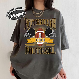 Pittsburgh Football Comfort Colors T-Shirt, Vintage Unisex Pittsburgh Crewneck, Gift for Football Fan, Oversized Pittsburgh T-Shirt