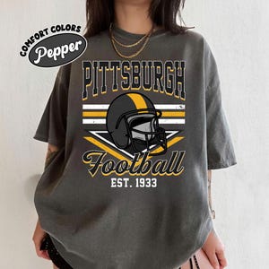 Pittsburgh Football Comfort Colors T-Shirt, Vintage Unisex Pittsburgh Crewneck, Gift for Football Fan, Oversized Pittsburgh T-Shirt
