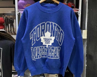 Toronto Maple Leafs Sweatshirt, Vintage Style Toronto Hockey Crewneck, Retro Leafs Hockey Shirt, Retro Toronto Maple Ice Hockey, Hockey Fan