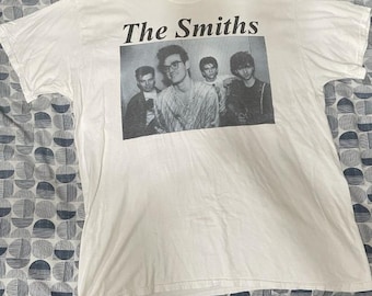 The Smiths Shirt, Comfort Colors Premium-Baumwollshirts, The Schmiede-Grafik-T-Shirt, Band-Shirts, The Queen is Dead Shirt, Trendy Shirts, Unisex