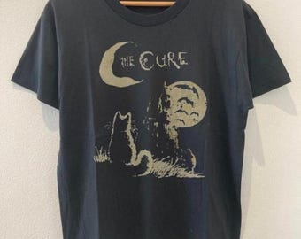 The Cure Cat Tee, 90s Alt Indie Rock, Unisex shirt, Music Gifts, Cat Lover gifts, the cure fan gifts, band tee, the cure graphic tee